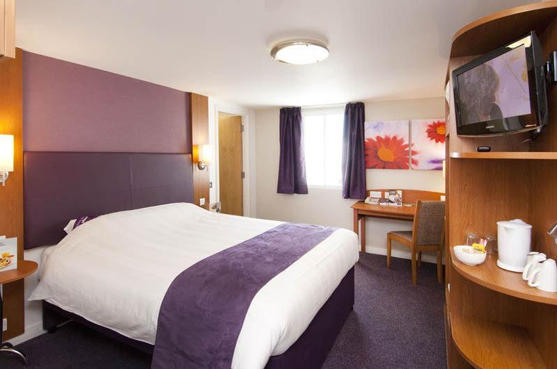 Premier Inn Stirling South Exterior foto